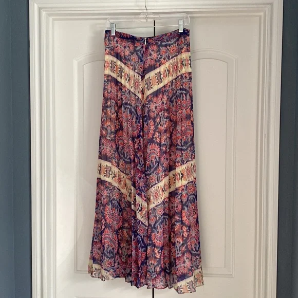 Boho maxi skirt size M - Picture 2 of 3